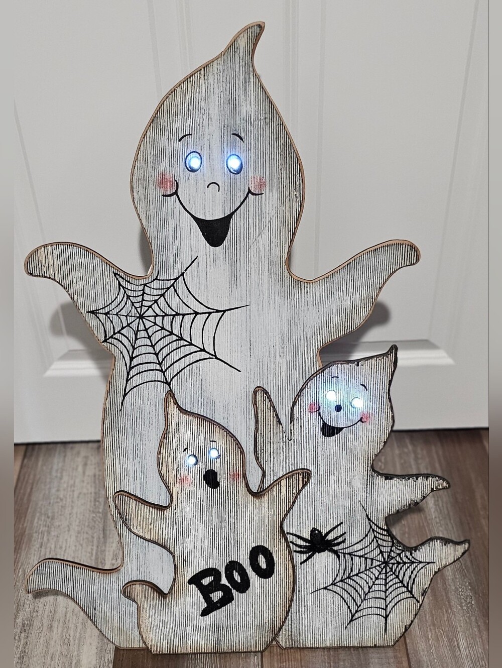 *Rustic Lighted Standing Ghost Decor*
